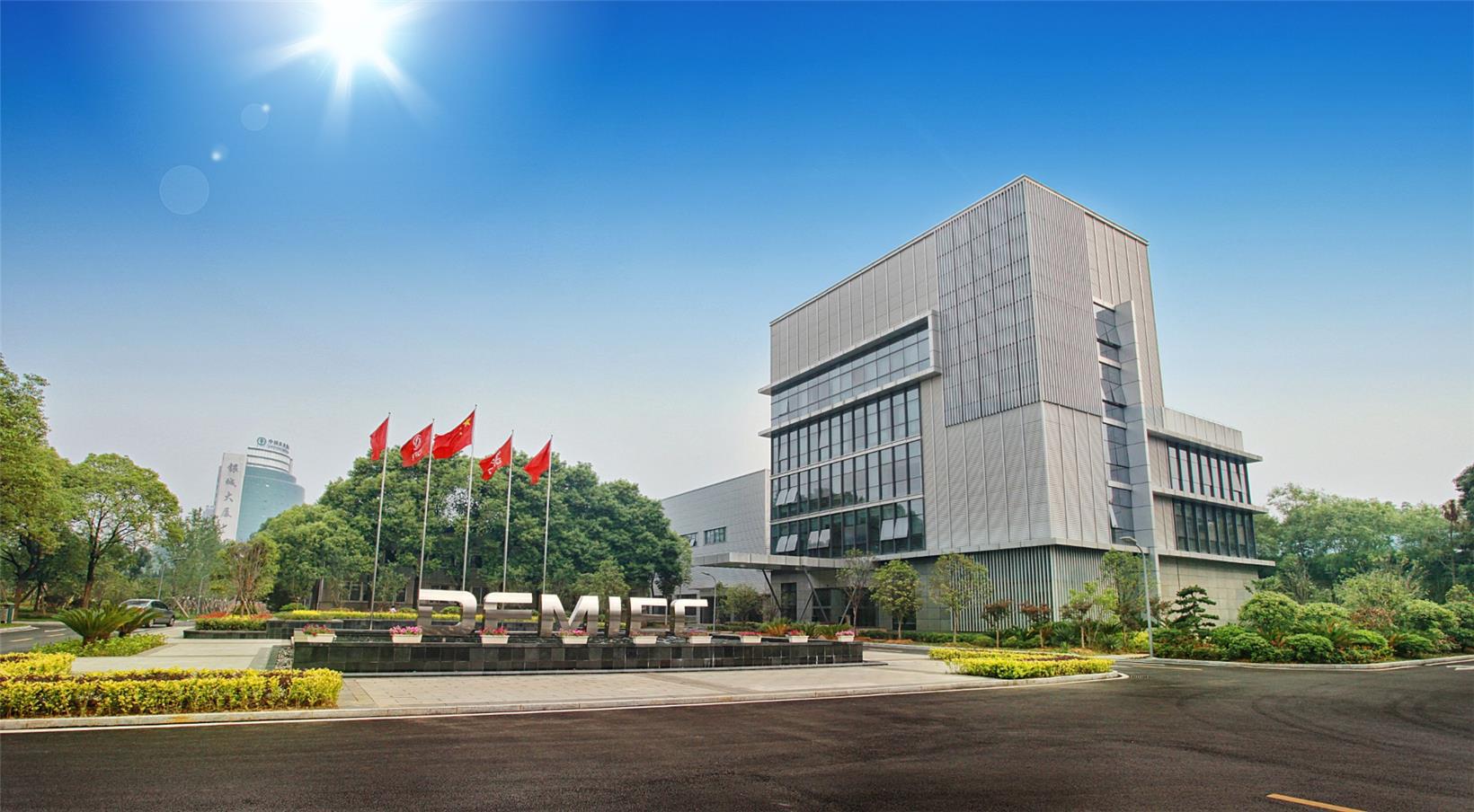 Wheels of Change: the Story of Dongfeng Motor (Part 1)